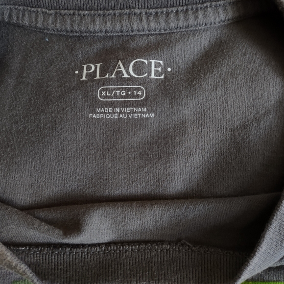 Children's Place Boy's Tee Shirt - Picture 3 of 4